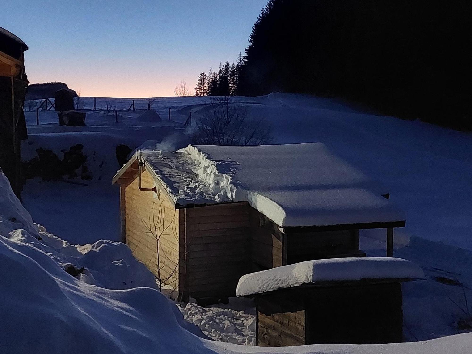 Petit Chalet Nature Ле-Русс Екстер'єр фото